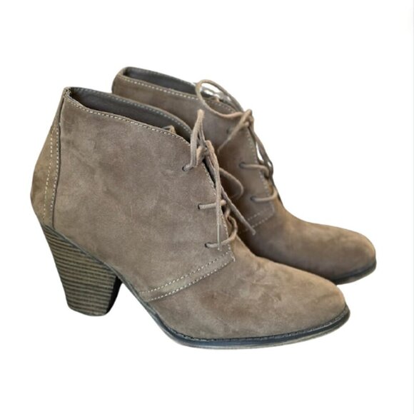 MIA Shoes - Taupe Suede Ankle Booties Round Toe Short Heel MIA Size 8.5